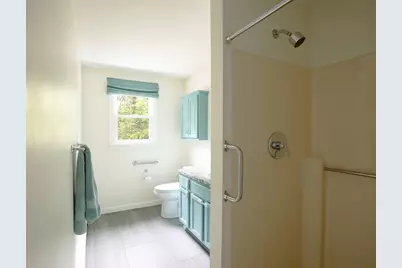 95 Rockville Ave, Falmouth, MA 02536 - Photo 8