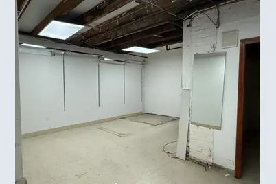 130 Lincoln Street #B, Boston, MA 02111 - Photo 10