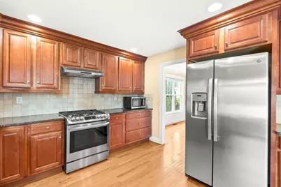 46 Loring Avenue, Winchester, MA 01890 - Photo 12