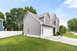 46 Loring Ave, Winchester, MA 01890 - Photo 4