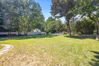 515 Main St, Shrewsbury, MA 01545 - Photo 40