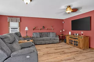 117 Warren Ave, Marlborough, MA 01752 - Photo 8