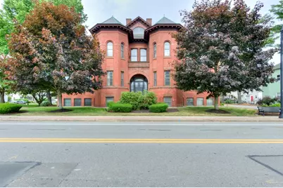 321 Plantation St #102, Worcester, MA 01604 - Photo 1
