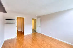321 Plantation St, Worcester, MA 01604 - Photo 24