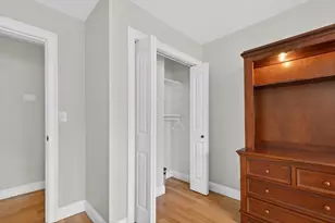 1 Glen St, Framingham, MA 01702 - Photo 14