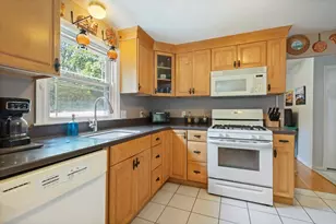 5 Whiting Ave, Walpole, MA 02081 - Photo 12