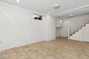 958 Belmont St, Watertown, MA 02472 - Photo 22