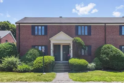 958 Belmont St #958, Watertown, MA 02472 - Photo 1