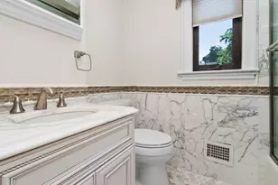 958 Belmont St, Watertown, MA 02472 - Photo 18