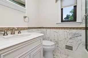 958 Belmont St, Watertown, MA 02472 - Photo 18