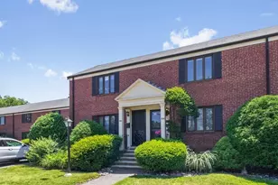 958 Belmont St, Watertown, MA 02472 - Photo 2