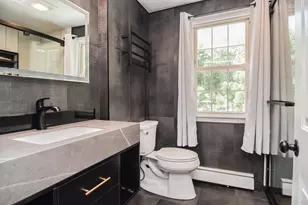 359 S E Main St, Douglas, MA 01516 - Photo 30