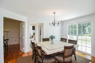 359 S E Main St, Douglas, MA 01516 - Photo 16