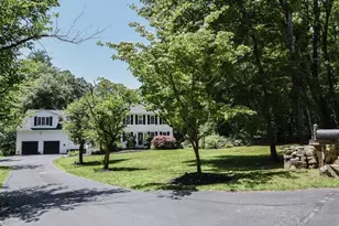 359 S E Main St, Douglas, MA 01516 - Photo 4