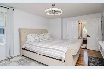359 SE Main St, Douglas, MA 01516 - Photo 20