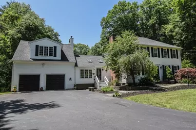 359 SE Main St, Douglas, MA 01516 - Photo 1