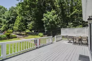 359 S E Main St, Douglas, MA 01516 - Photo 34