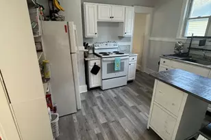 21 Fullerton St, Springfield, MA 01151 - Photo 18