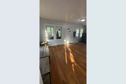 21 Fullerton St, Springfield, MA 01151 - Photo 12