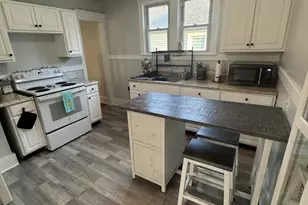 21 Fullerton St, Springfield, MA 01151 - Photo 16