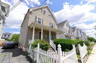 32 Myrtle St, Malden, MA 02148 - Photo 2