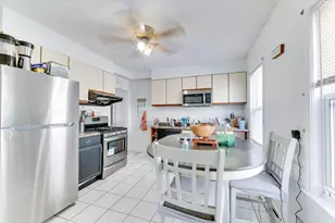 32 Myrtle St, Malden, MA 02148 - Photo 6