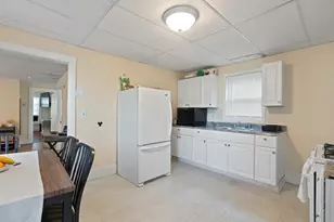 13-1/2 Grove St, Haverhill, MA 01832 - Photo 10