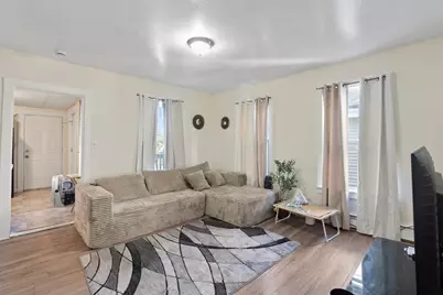 13-1/2 Grove St, Haverhill, MA 01832 - Photo 6