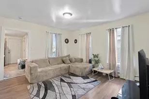 13-1/2 Grove St, Haverhill, MA 01832 - Photo 6