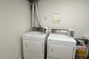 146 Clifton St, Malden, MA 02148 - Photo 34