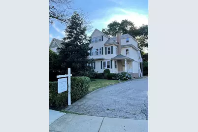 1847 Commonwealth Ave, Boston, MA 02135 - Photo 36