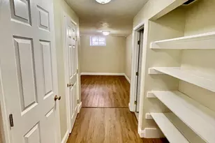 5 Ashland St, Worcester, MA 01609 - Photo 12