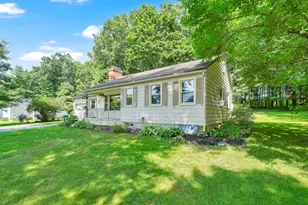 115 Fernwood Dr, East Longmeadow, MA 01020 - Photo 2