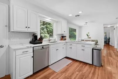 115 Fernwood Dr, East Longmeadow, MA 01020 - Photo 12