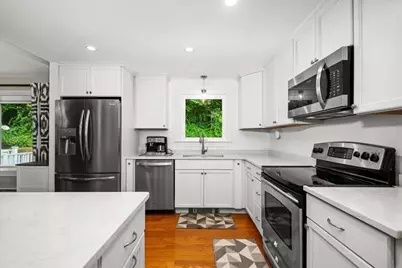 3 Bantry Rd, Southborough, MA 01772 - Photo 4