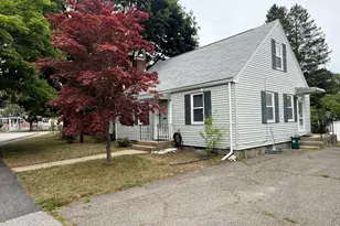 31 Falmouth Rd, Watertown, MA 02472 - Photo 2