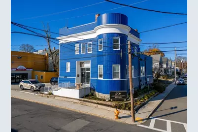 29 Spruce St, Milford, MA 01757 - Photo 2