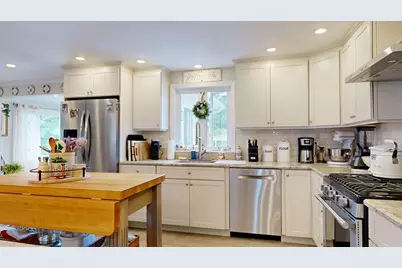 3 Fencourt Rd, Canton, MA 02021 - Photo 12
