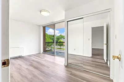 20 Hammond Pond Pkwy #208, Newton, MA 02467 - Photo 8