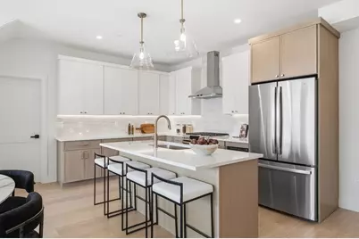 28 Geneva St #205R, Boston, MA 02128 - Photo 4