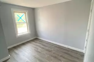 55 Granite St, Webster, MA 01570 - Photo 10