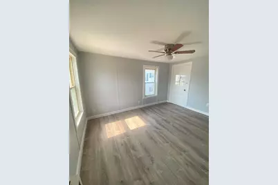 55 Granite St #2, Webster, MA 01570 - Photo 6