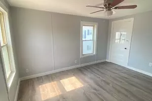 55 Granite St, Webster, MA 01570 - Photo 6