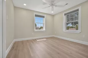 10 13th St, Wareham, MA 02538 - Photo 18
