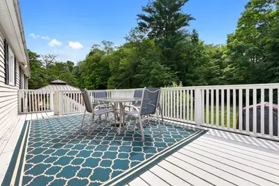 422 Main Street, Groveland, MA 01834 - Photo 32