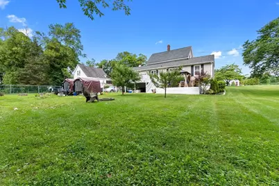 422 Main Street, Groveland, MA 01834 - Photo 36