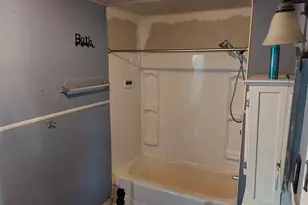 96 East St, Ware, MA 01082 - Photo 12