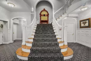 10 Charlesgate E, Boston, MA 02215 - Photo 16