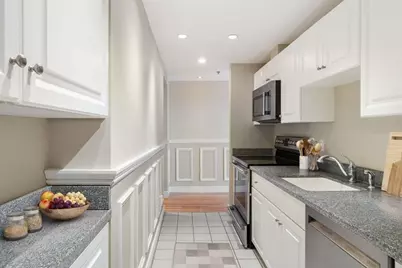 10 Charlesgate East #502, Boston, MA 02215 - Photo 6