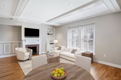 10 Charlesgate East #502, Boston, MA 02215 - Photo 4